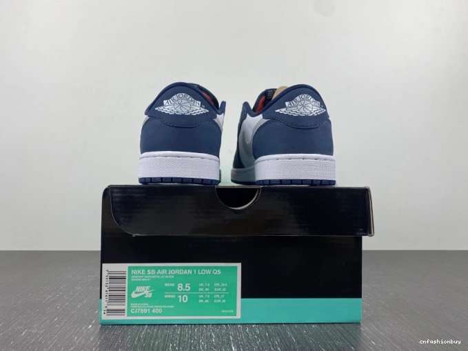 Low Midnight Jordan SB 1 CJ7891-400 Navy 0721